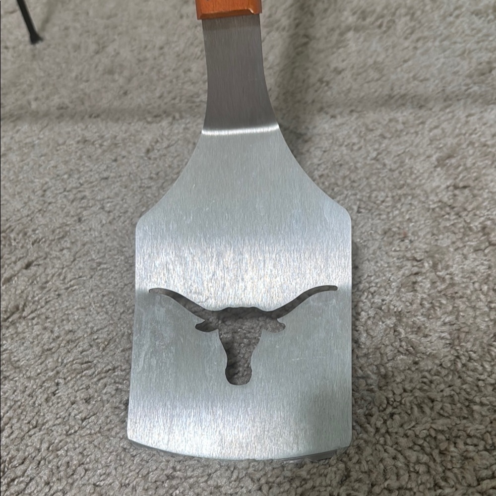 Texas Longhorns The Sportula Stainless Steel and Wood Spatula - Picture 3 of 6